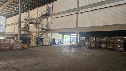 Galpão para alugar em Guarulhos com 10 banheiros, 20 vagas, 5.060 m2 de área útil, código 181-2229 (4/59)
