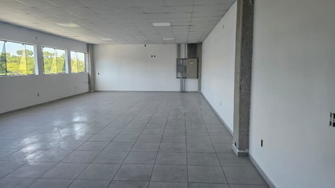 Galpão para alugar em Guarulhos com 10 banheiros, 20 vagas, 5.060 m2 de área útil, código 181-2229 (10/59)
