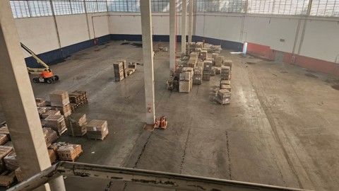 Galpão para alugar em Guarulhos com 10 banheiros, 20 vagas, 5.060 m2 de área útil, código 181-2229 (57/59)