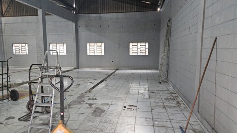 Galpão para alugar em Guarulhos com 4 banheiros, 6 vagas, 500 m2 de área útil, código 181-2232 (7/17)