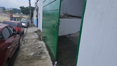 Galpão para alugar em Guarulhos com 2 banheiros, 3 vagas, 500 m2 de área útil, código 181-2233 (2/13)