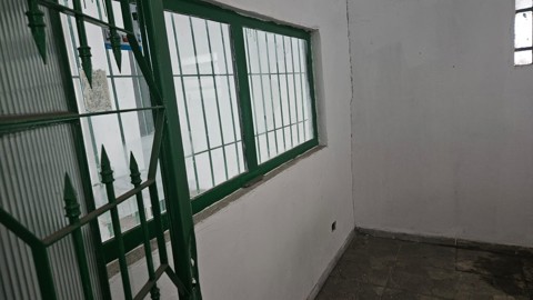 Galpão para alugar em Guarulhos com 2 banheiros, 3 vagas, 500 m2 de área útil, código 181-2233 (12/13)