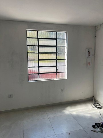 Galpão para alugar em Guarulhos com 4 banheiros, 4 vagas, 750 m2 de área útil, código 181-2241 (1/23)