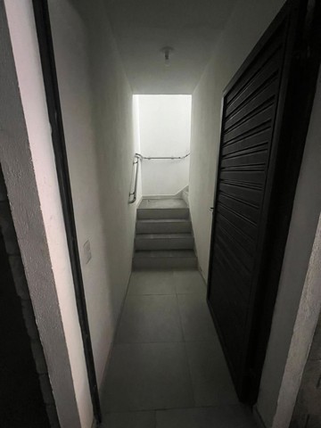 Galpão para alugar em Guarulhos com 4 banheiros, 4 vagas, 750 m2 de área útil, código 181-2241 (8/23)