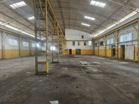 Galpão para alugar em Guarulhos com 4 banheiros, 4 vagas, 1.000 m2 de área útil, código 181-2242 (3/8)