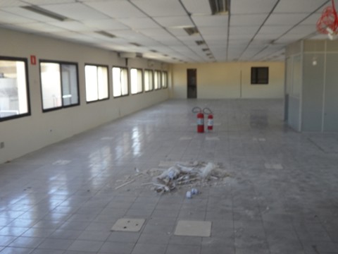 Galpão para alugar em Guarulhos com 8 banheiros, 15 vagas, 3.280 m2 de área útil, código 181-2249 (41/45)