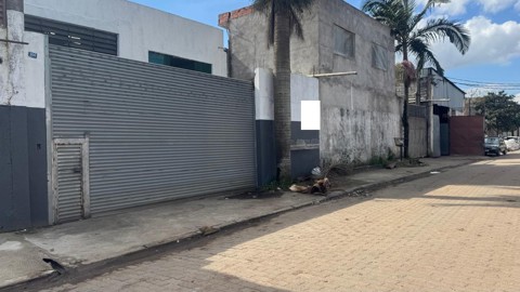 Galpão para alugar em Guarulhos com 3 banheiros, 2 vagas, 300 m2 de área útil, código 181-2252 (4/11)