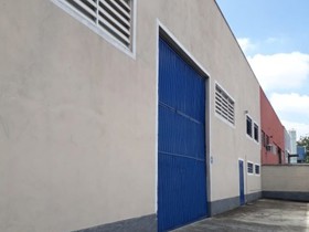 Galpão para alugar em Guarulhos com 740 m2 úteis