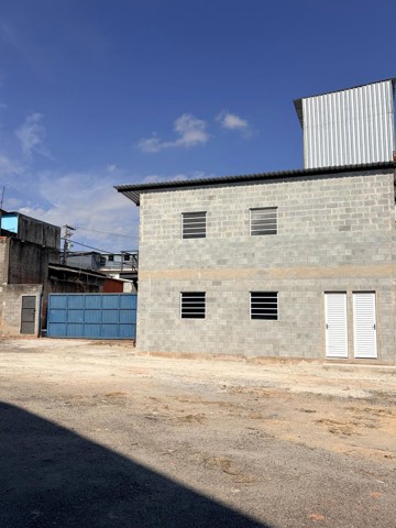 Galpão para alugar em Guarulhos com 6 banheiros, 15 vagas, 1.600 m2 de área útil, código 181-2255 (2/5)