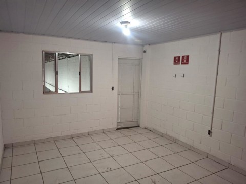 Galpão para alugar em Guarulhos com 5 banheiros, 6 vagas, 750 m2 de área útil, código 181-2259 (14/14)