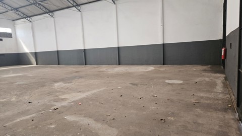 Galpão para alugar em Guarulhos com 5 banheiros, 6 vagas, 925 m2 de área útil, código 181-2260 (4/29)