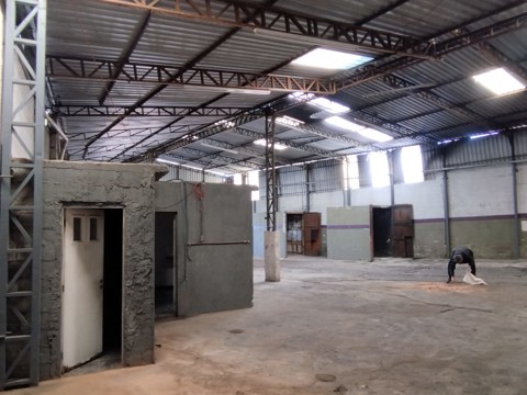 Galpão para alugar em Arujá com 4 banheiros, 2 vagas, 550 m2 de área útil, código 181-2261 (3/44)