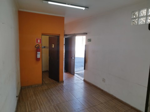 Galpão para alugar em Arujá com 4 banheiros, 2 vagas, 550 m2 de área útil, código 181-2261 (27/44)