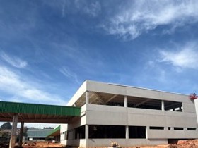 Galpão para alugar em Guarulhos com 10000 m2 úteis