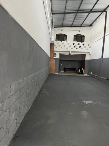 Galpão para alugar em Guarulhos com 2 banheiros, 2 vagas, 125 m2 de área útil, código 181-2274 (12/15)