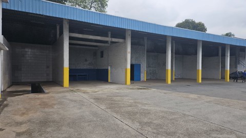 Galpão para alugar em Guarulhos com 4 banheiros, 20 vagas, 800 m2 de área útil, código 181-2283 (11/26)