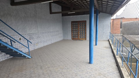 Galpão para alugar em Guarulhos com 4 banheiros, 20 vagas, 800 m2 de área útil, código 181-2283 (12/26)