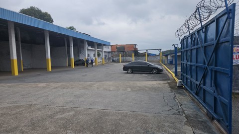 Galpão para alugar em Guarulhos com 4 banheiros, 20 vagas, 800 m2 de área útil, código 181-2283 (15/26)