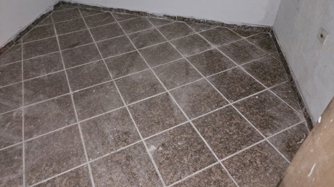 Galpão para alugar em Guarulhos com 2 banheiros, 3 vagas, 365 m2 de área útil, código 181-2286 (9/29)