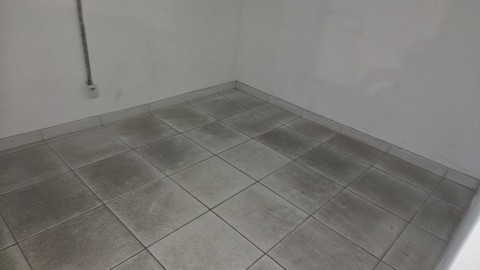 Galpão para alugar em Guarulhos com 2 banheiros, 2 vagas, 650 m2 de área útil, código 181-2289 (1/17)