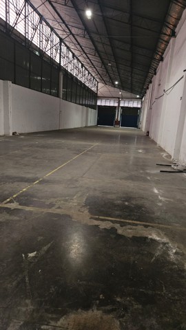 Galpão para alugar em Guarulhos com 2 banheiros, 2 vagas, 650 m2 de área útil, código 181-2289 (8/17)
