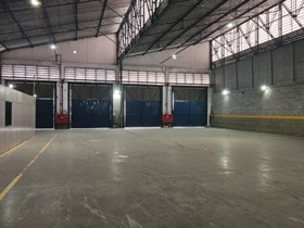 Galpão para alugar em Guarulhos com 1400 m2 úteis