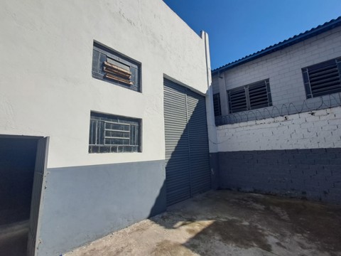 Galpão para alugar em Guarulhos com 3 banheiros, 3 vagas, 287 m2 de área útil, código 181-2292 (12/25)
