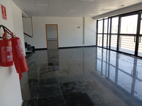 Galpão para alugar em Guarulhos com 8 banheiros, 20 vagas, 4.800 m2 de área útil, código 181-2294 (4/22)