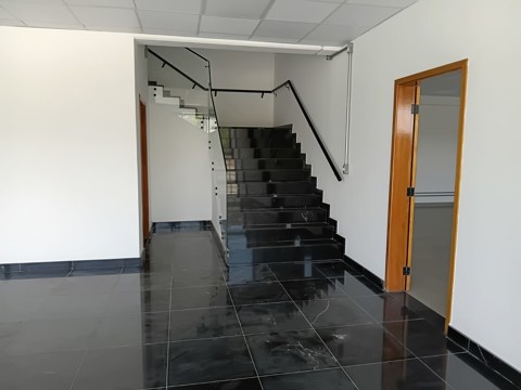 Galpão para alugar em Guarulhos com 8 banheiros, 20 vagas, 4.800 m2 de área útil, código 181-2294 (5/22)