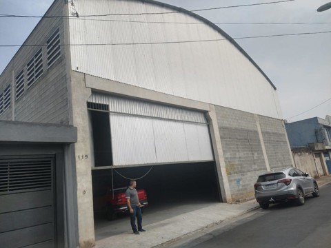 Galpão para alugar em Guarulhos com 4 banheiros, 2 vagas, 740 m2 de área útil, código 181-2296 (4/10)