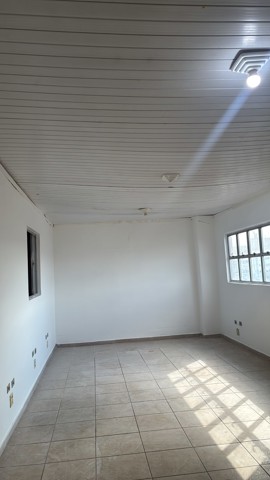 Galpão para alugar em Guarulhos com 5 banheiros, 3 vagas, 750 m2 de área útil, código 181-2299 (3/12)