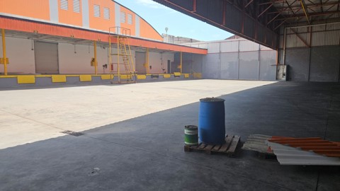Galpão para alugar em Guarulhos com 10 banheiros, 20 vagas, 6.500 m2 de área útil, código 181-2300 (29/45)