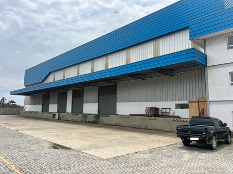 Galpão para alugar em Suzano com 8 banheiros, 20 vagas, 4.000 m2 de área útil, código 181-2305 (16/16)