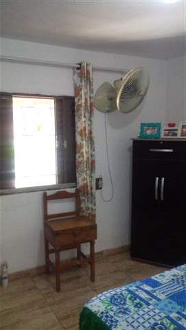 Casa à venda em Guarulhos (Jd Pres Dutra), código 300-460 (12/17)