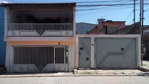 Sobrado à venda em Guarulhos (V Nova Bonsucesso), 4 dormitórios, 4 banheiros, 4 vagas, código 300-692 (2/36)
