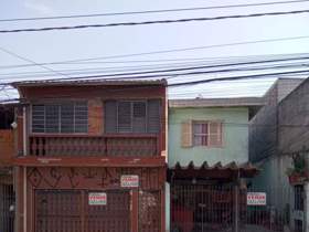 Sobrado à venda em Guarulhos, 7 dorms, 5 wcs, 4 vagas