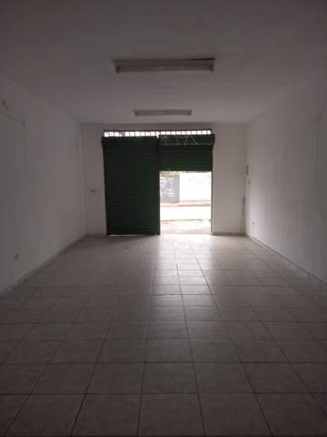 Salão para alugar em Guarulhos (Jd Pres Dutra), 1 banheiro, código 300-779 (7/12)