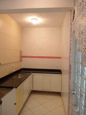 Casa à venda em Guarulhos (Jd Pres Dutra), 2 dormitórios, 1 suite, 2 banheiros, 3 vagas, código 300-802 (15/28)