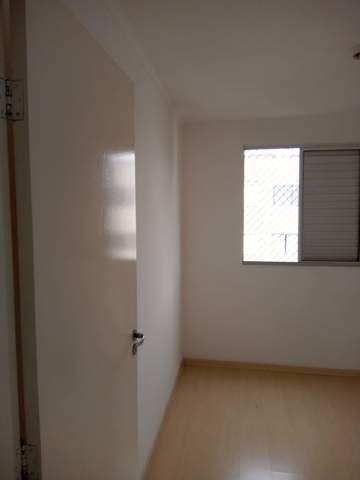 Apartamento à venda em Guarulhos (Jd Pres Dutra), 2 dormitórios, 1 banheiro, 1 vaga, código 300-854 (12/18)