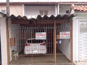 Sobrado à venda em Guarulhos, 2 dorms, 2 wcs, 1 vaga