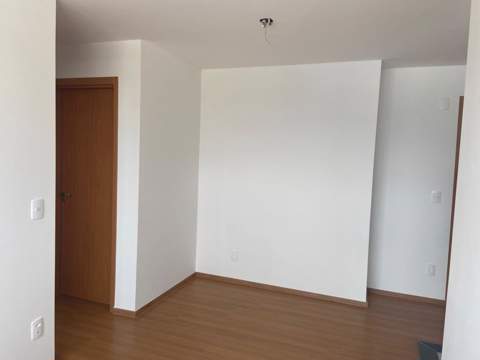 Apartamento à venda em Guarulhos (V Barros), 2 dormitórios, 1 banheiro, 1 vaga, código 300-932 (10/28)