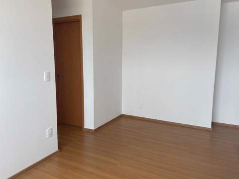Apartamento à venda em Guarulhos (V Barros), 2 dormitórios, 1 banheiro, 1 vaga, código 300-932 (11/28)