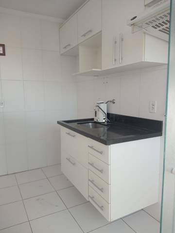 Apartamento à venda em Guarulhos (Jd Pres Dutra), 2 dormitórios, 1 banheiro, 1 vaga, código 300-937 (10/23)
