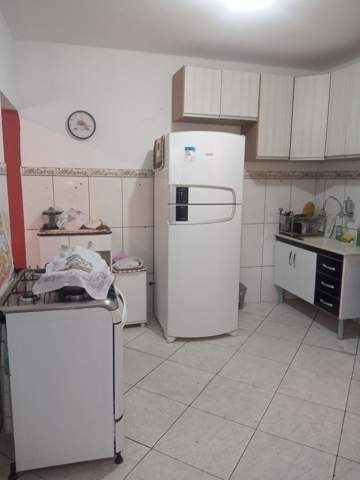 Casa à venda em Guarulhos (Jd Pres Dutra), 1 dormitório, 1 banheiro, 3 vagas, código 300-974 (11/17)
