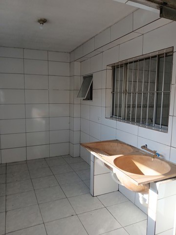 Sobrado à venda em Guarulhos (Res Pq Cumbica - Bonsucesso), 2 dormitórios, 4 banheiros, 1 vaga, código 300-976 (21/33)
