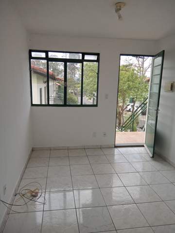 Assobradada para alugar em Guarulhos (Bonsucesso), 2 dormitórios, 1 banheiro, 1 vaga, código 300-978 (5/13)