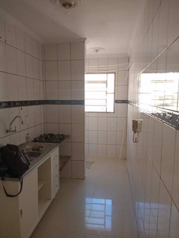 Apartamento para alugar em Guarulhos (V Nova Bonsucesso), 2 dormitórios, 1 banheiro, 1 vaga, código 300-1005 (9/17)