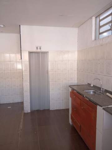 Salão para alugar em Guarulhos (Jd Pres Dutra), 1 banheiro, código 300-1027 (7/16)