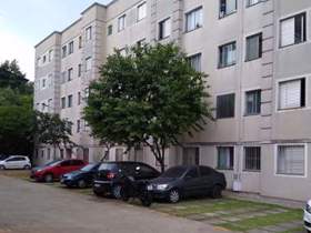 Apartamento à em em Guarulhos, 2 dorms, 1 wc, 1 vaga