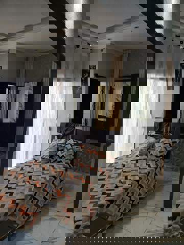 Sobrado à venda em Guarulhos (Jd Pres Dutra), 3 dormitórios, 2 banheiros, 4 vagas, código 300-1033 (18/21)